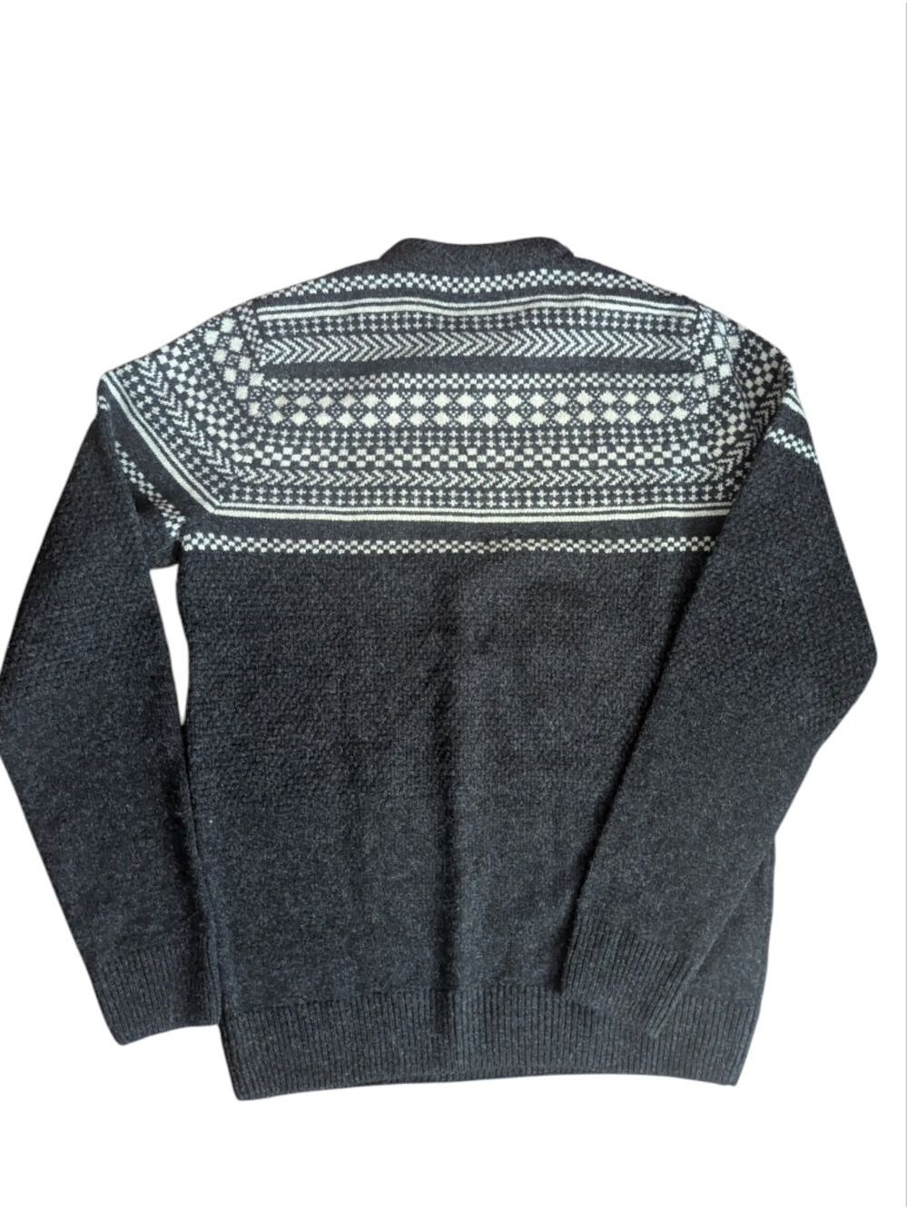 Vintage FRED PERRY Lambswool Charcoal and Cream Fair Isle Crewneck Sweater - Picture 5 of 13